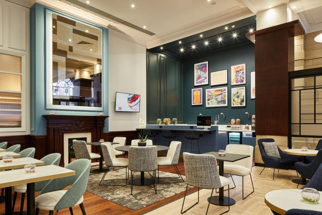 Junior Suite City View Executive Lounge Access