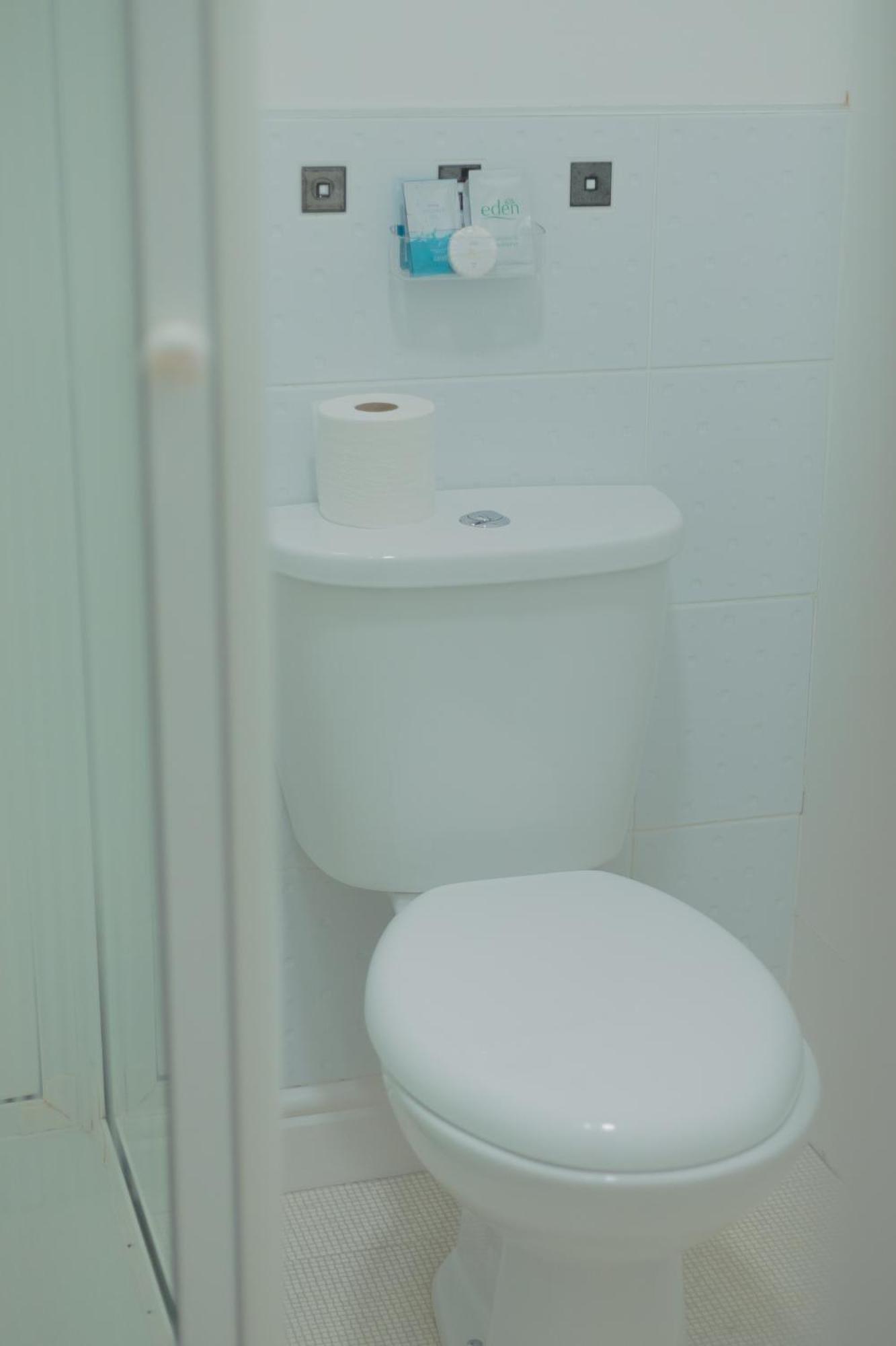 Standard Twin Room,1520805562:JPEG