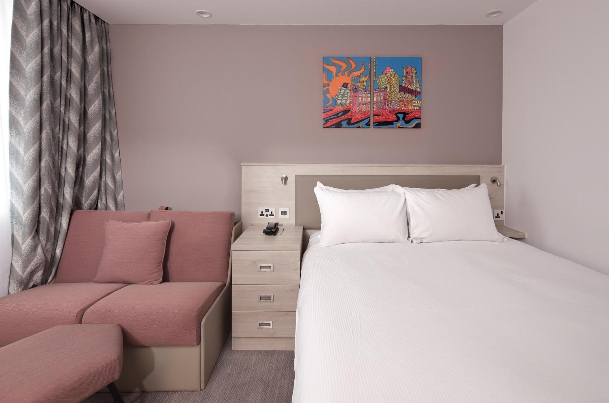 Familienzimmer mit Queensize-Bett