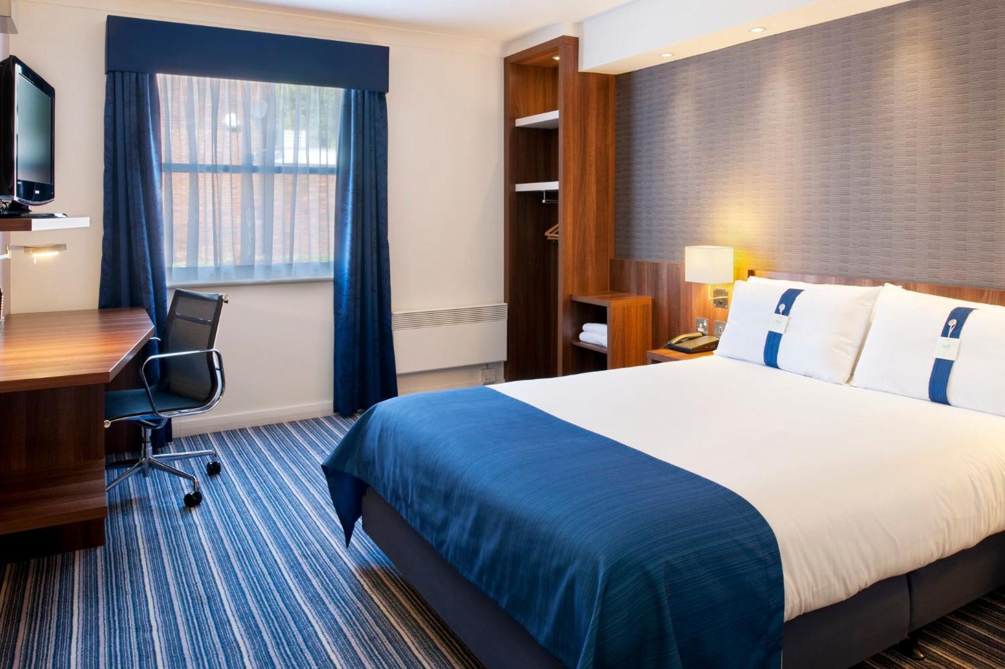 Standard Room with Free Hot Breakfast,1109746572:JPEG