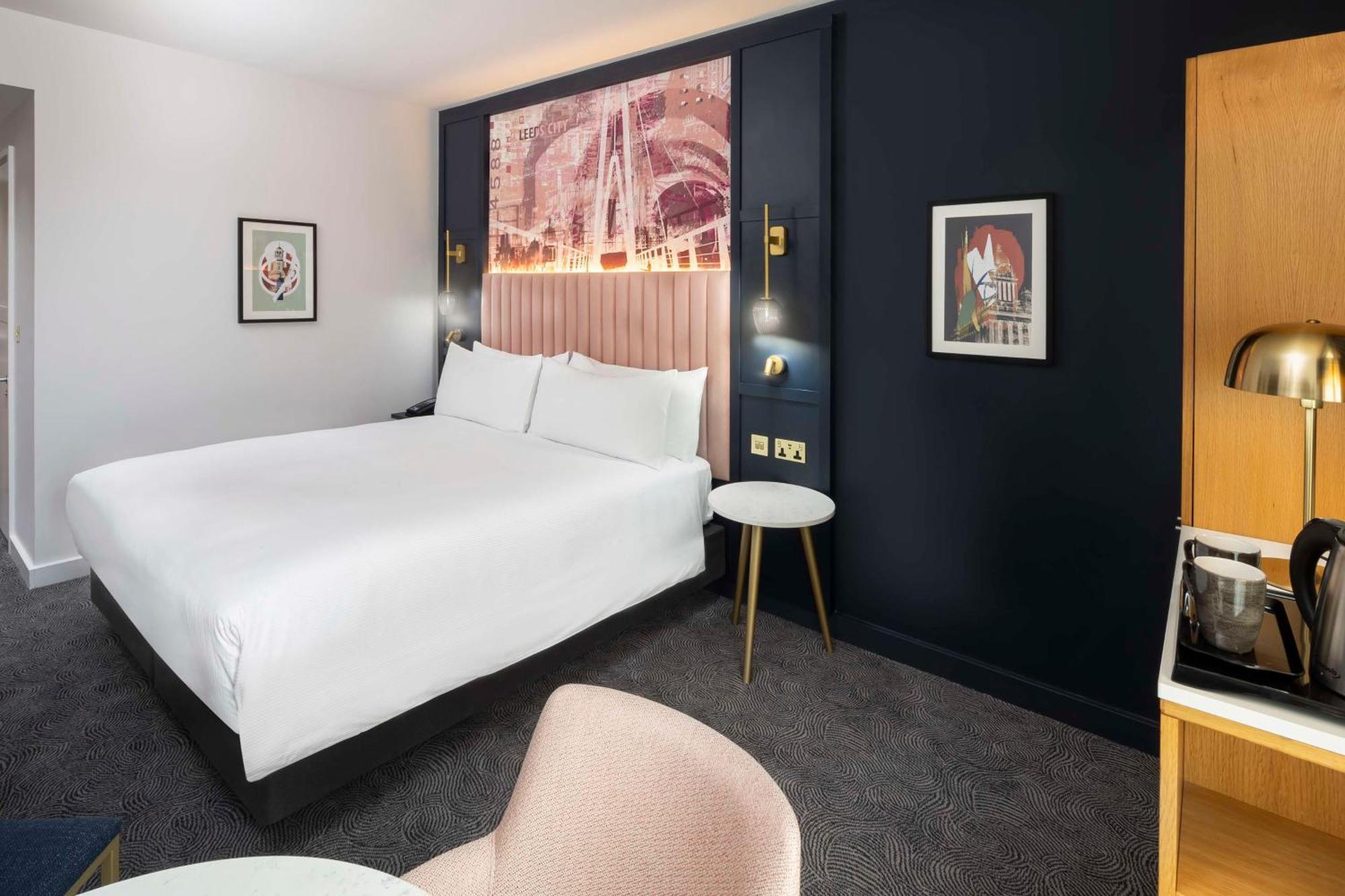 King Room with Canal View,1602956662:JPEG