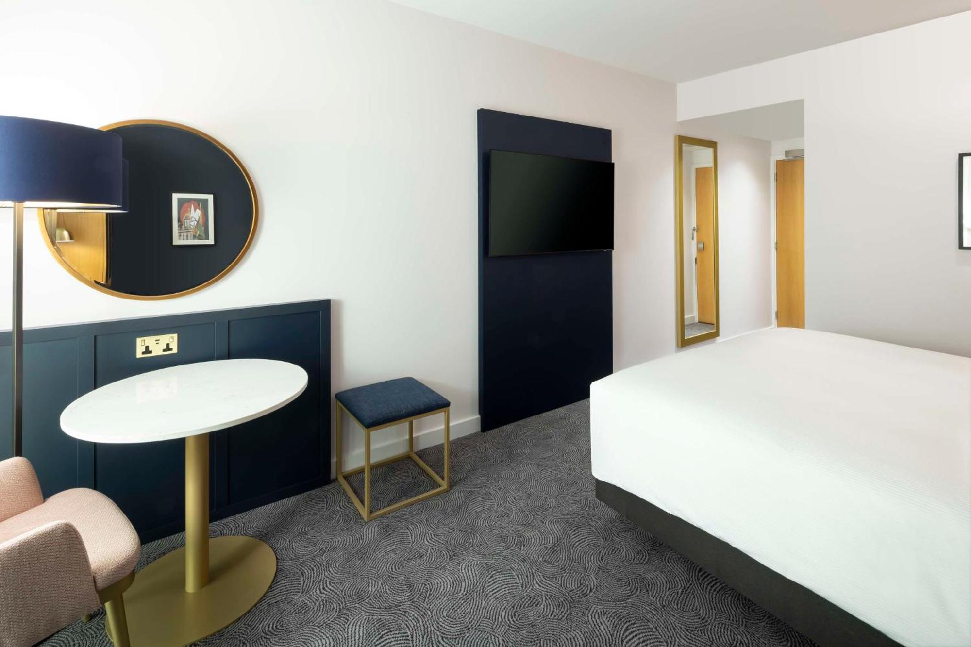 King Guest Room