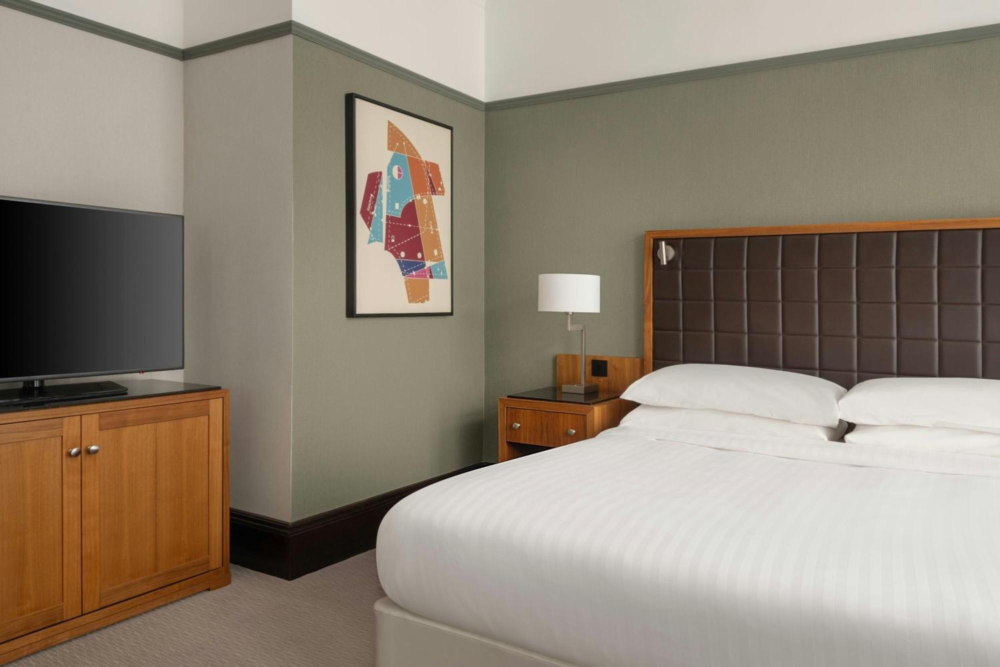 Executive King Room Executive Lounge Access