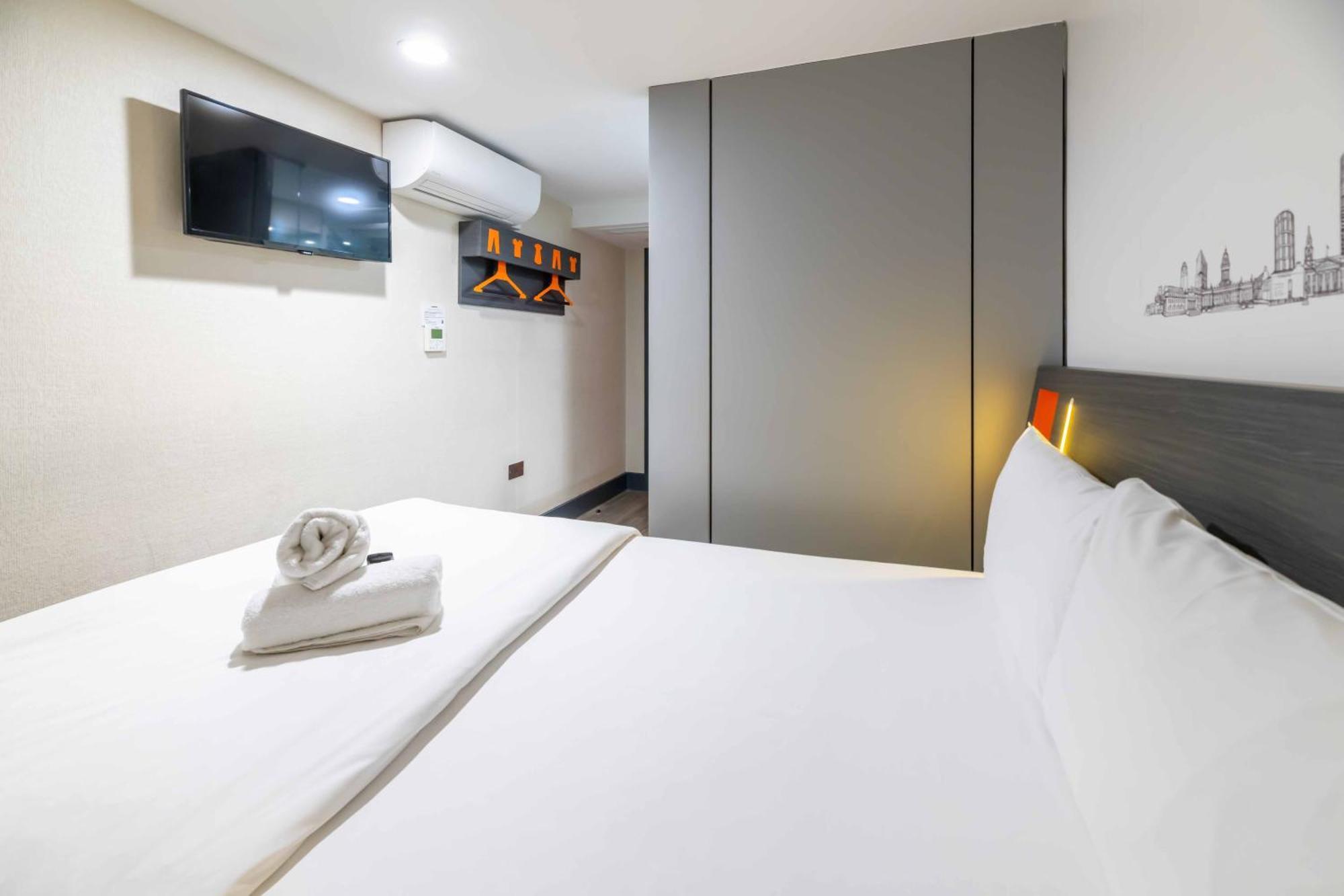 Standard Double Room No Window