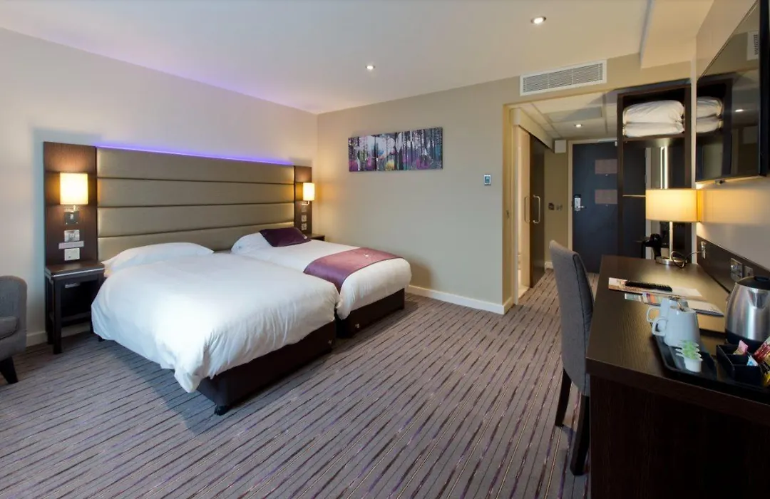 Premier Inn Leeds Headingley-1