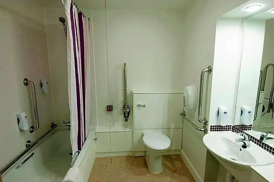 Premier Inn Leeds City Centre-1