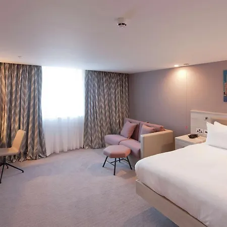 Hampton By Hilton Leeds City Centre-2