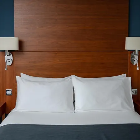 Thorpe Park Hotel And Spa-3
