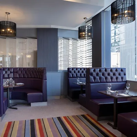 Leonardo Hotel Leeds-3