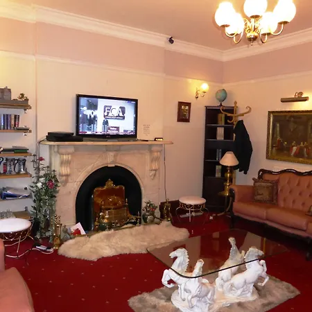 Old Vicarage Hotel-3