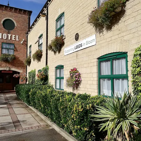 Corn Mill Lodge Hotel-3