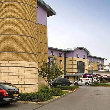Premier Inn Leeds City Centre-2