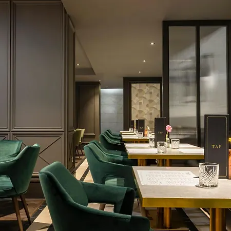 Crowne Plaza Leeds By Ihg-2