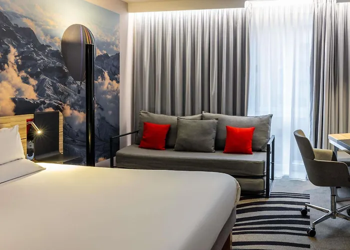 Leeds HotelsNovotel Leeds Centre