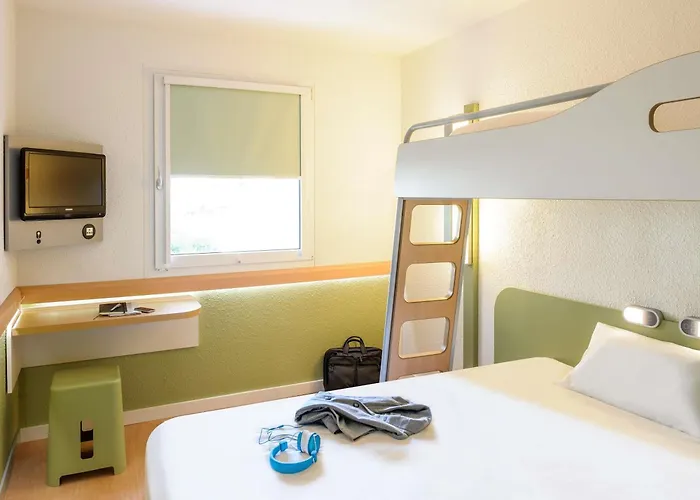 Ibis Budget Leeds Centre Royal Armouries Museum