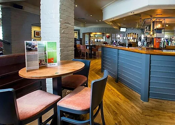 Premier Inn Leeds / Bradford Airport